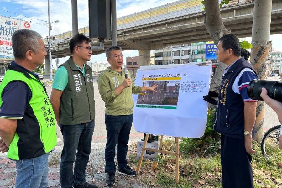 友善行人與駕駛 蔡其昌:改善號誌燈以及時相輪放 210 友善行人與駕駛 蔡其昌:改善號誌燈以及時相輪放 209
