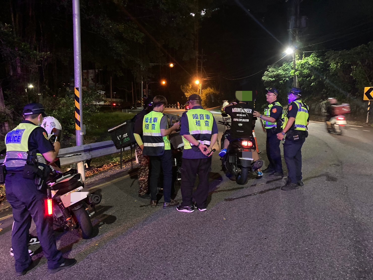 淡水警針對重點路段加強查緝。（記者徐煜勝翻攝）