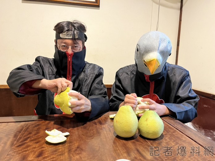 中秋逗趣 議員cosplay動漫人物合體網紅撥柚 59 中秋逗趣 議員cosplay動漫人物合體網紅撥柚