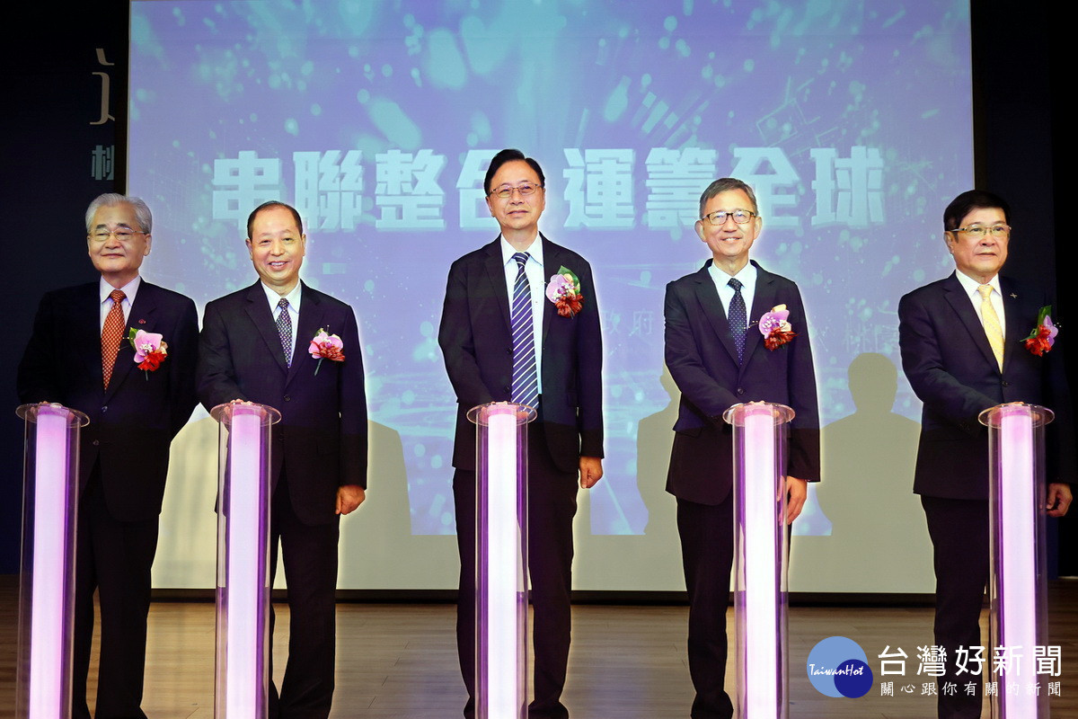 桃園市政府、遠雄自貿港公司、桃園航空城三方完成MOU簽署,共推「19+N」航空城自由貿易專區。