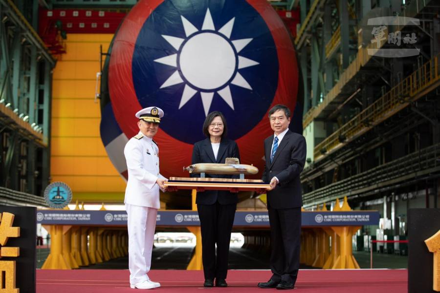 馬文君曾提案刪75億潛艦國造預算 民進黨團:背後有國民黨團撐腰 210 馬文君曾提案刪75億潛艦國造預算 民進黨團:背後有國民黨團撐腰 209