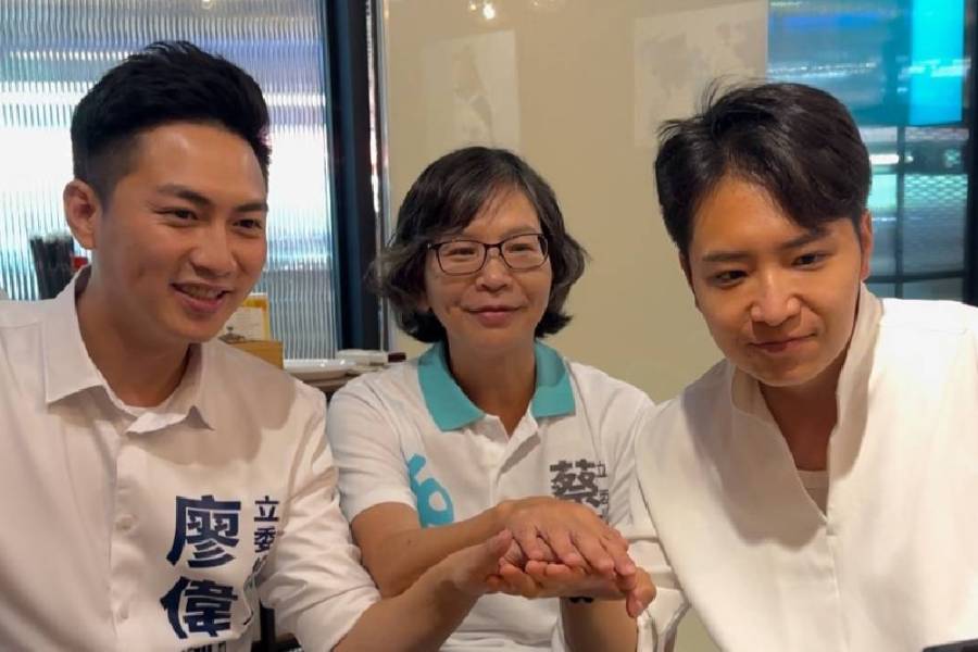 台中藍白合先談政見 蔡壁如笑:先友後婚也是一種方式 200 台中藍白合先談政見 蔡壁如笑:先友後婚也是一種方式 199