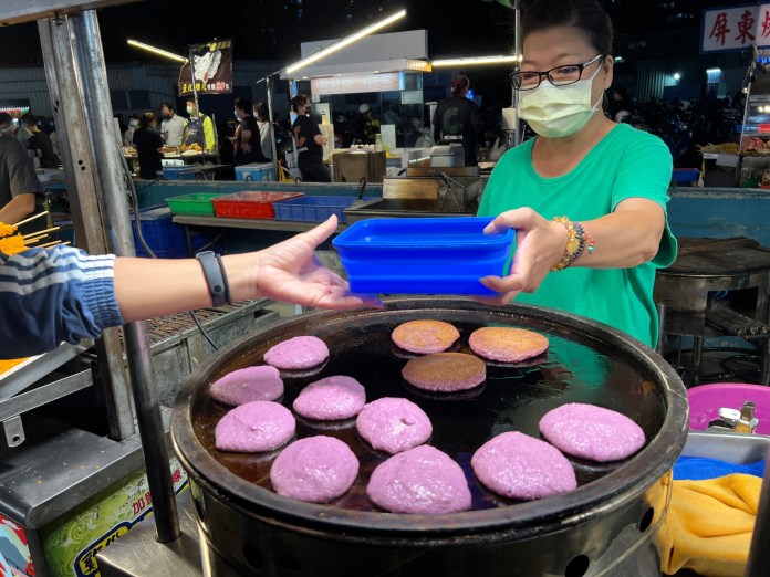 享美食挺環保 台中夜市商圈自備環保容器可換消費券 64 2 | 生活 生活 記者爆料網