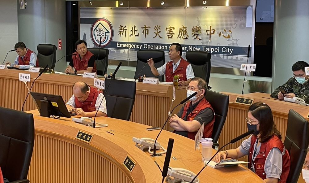 小犬海警發布    新北市府召開防颱整備會議