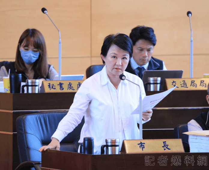 小犬颱風速度快 盧秀燕:明天有機會放颱風假 65 小犬颱風速度快 盧秀燕:明天有機會放颱風假