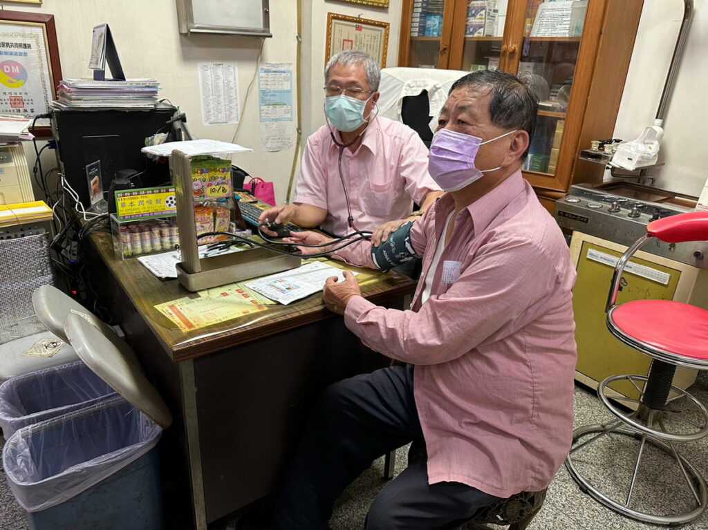 陳明煌診所,診所醫打公開揭示流感疫苗廠牌 讓民眾安心