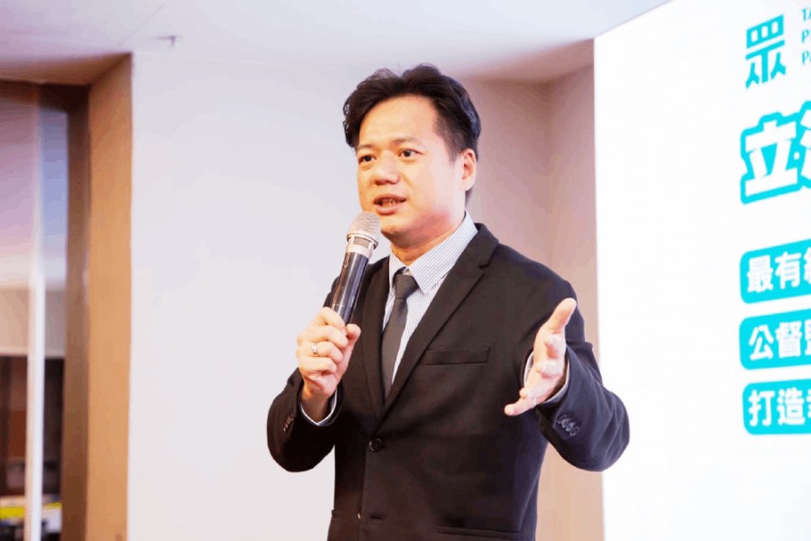 你家小孩打的是高端?邱臣遠:公費流感疫苗爆學生拒打 196 照片來源:邱臣遠臉書