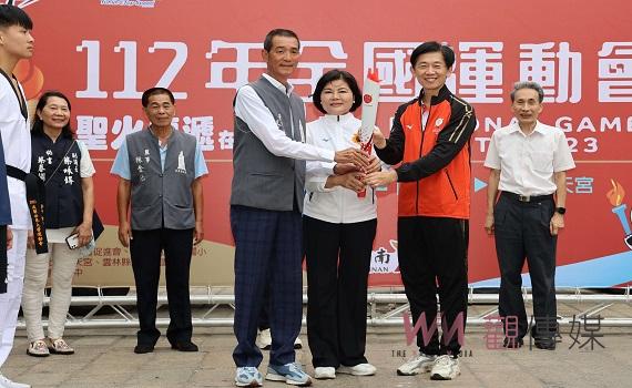 影/全國運動會聖火到北港朝天宮 張縣長期勉選手挑戰超越極限