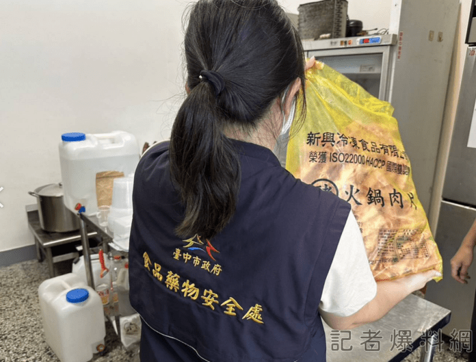 標示不實美豬肉片流入台中80家餐飲 食安處稽查 62 標示不實美豬肉片流入台中80家餐飲 食安處稽查