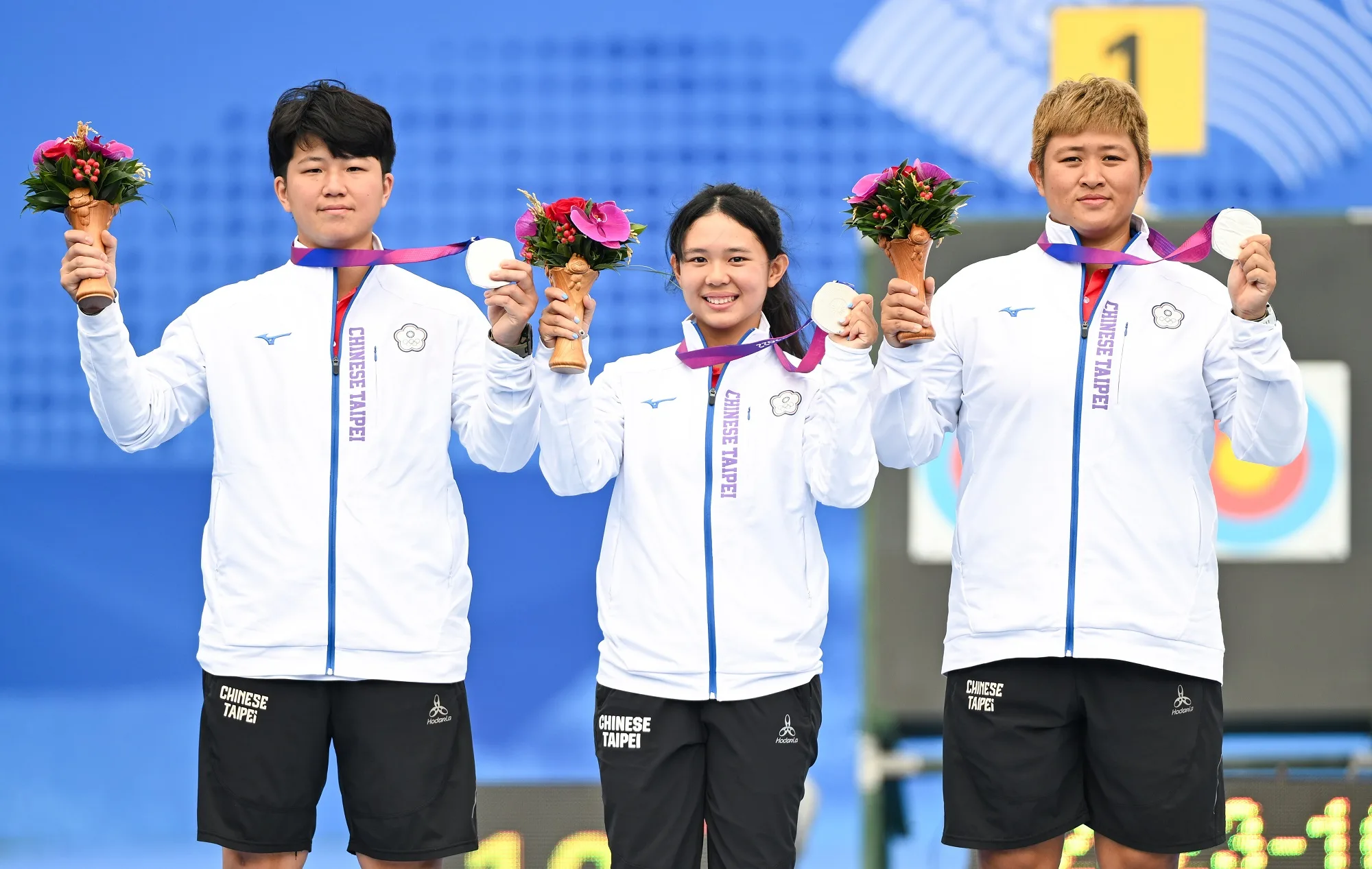 《亞運》勝負就差一分 台灣複合弓女團拿下銀牌