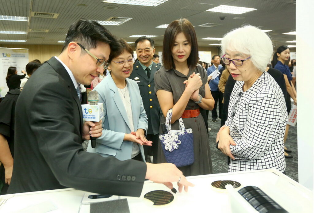 2023年創博會展前記者會共有15件作品搶先曝光,展期間將展示超過千件創新發明作品。(貿協提供)