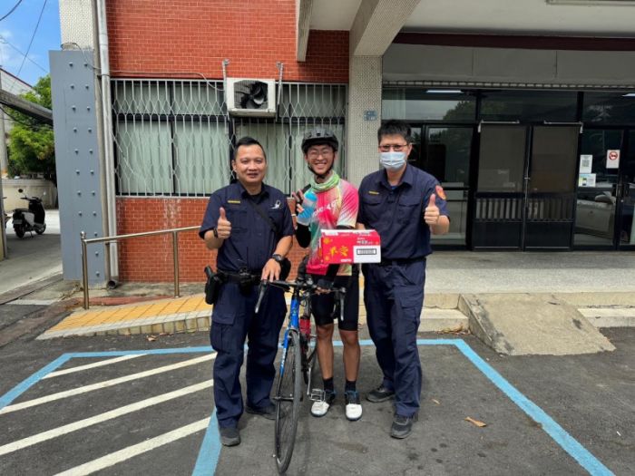 單車環島途經西螺 鐵馬服務站熱情滿滿