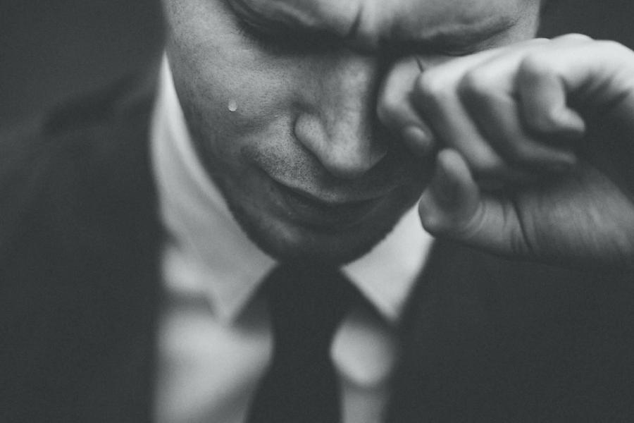 【臺灣調查網】全球民調/英國 什麼會讓英國男人心理不適?民:擁抱、哭泣都可能導致 223 New Project - 2023-10-03T165441.029