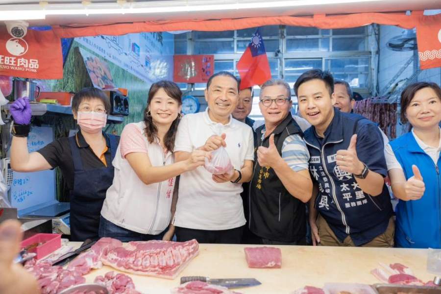 台中太平市場掃街 侯友宜:集力成正氣 一起改變國家 288 侯友宜走訪台中太平