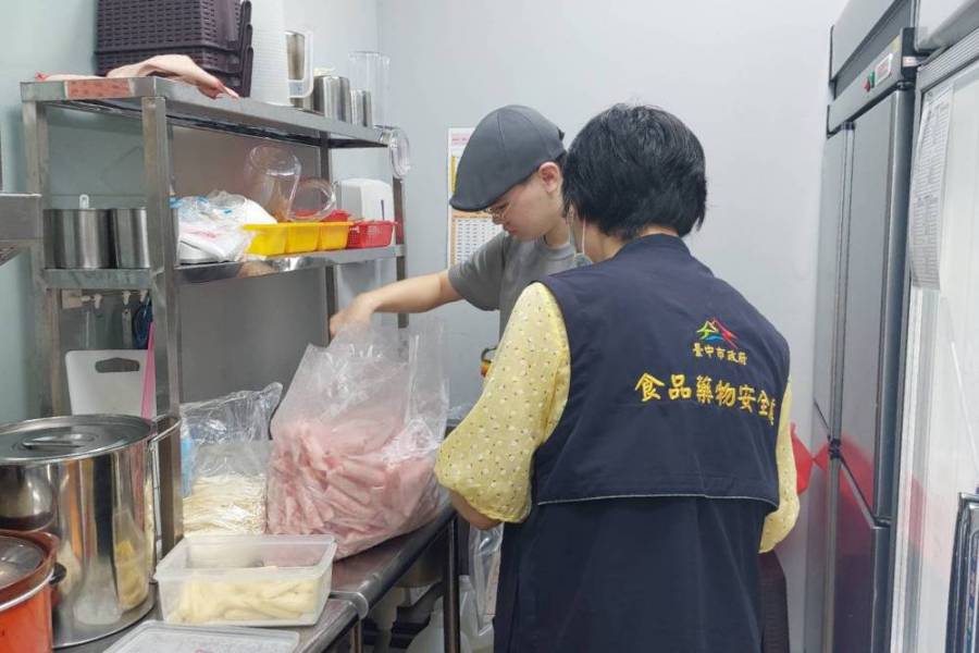 美豬爭議 中市協助受害業者求償、彰化力推國產豬 296 美豬爭議 中市協助受害業者求償、彰化力推國產豬 295