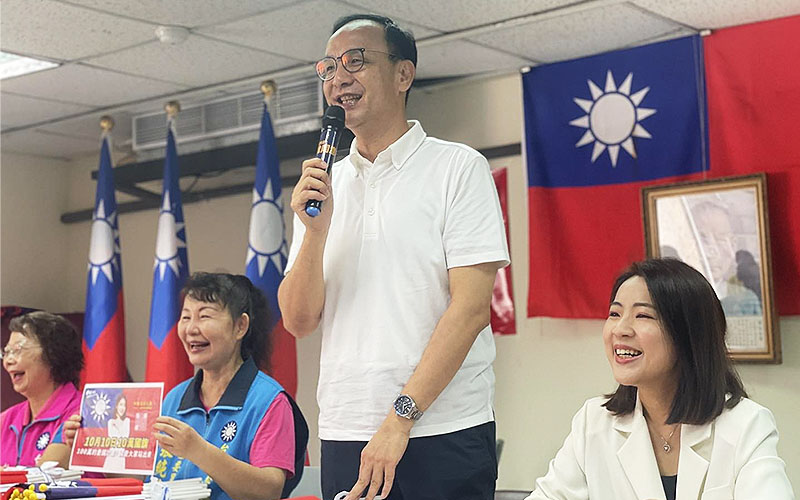 朱立倫「國慶日」上午在國民黨中央受訪表示，已邀韓國瑜出任國民黨副主席。圖／引自朱立倫臉書