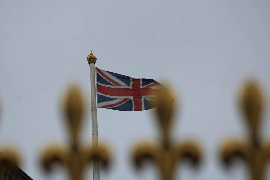 【臺灣調查網】全球民調/英國 世代差異?英君主制雖廣得民支持 年輕人反對聲浪亦不低 233 New Project - 2023-10-06T160130.386