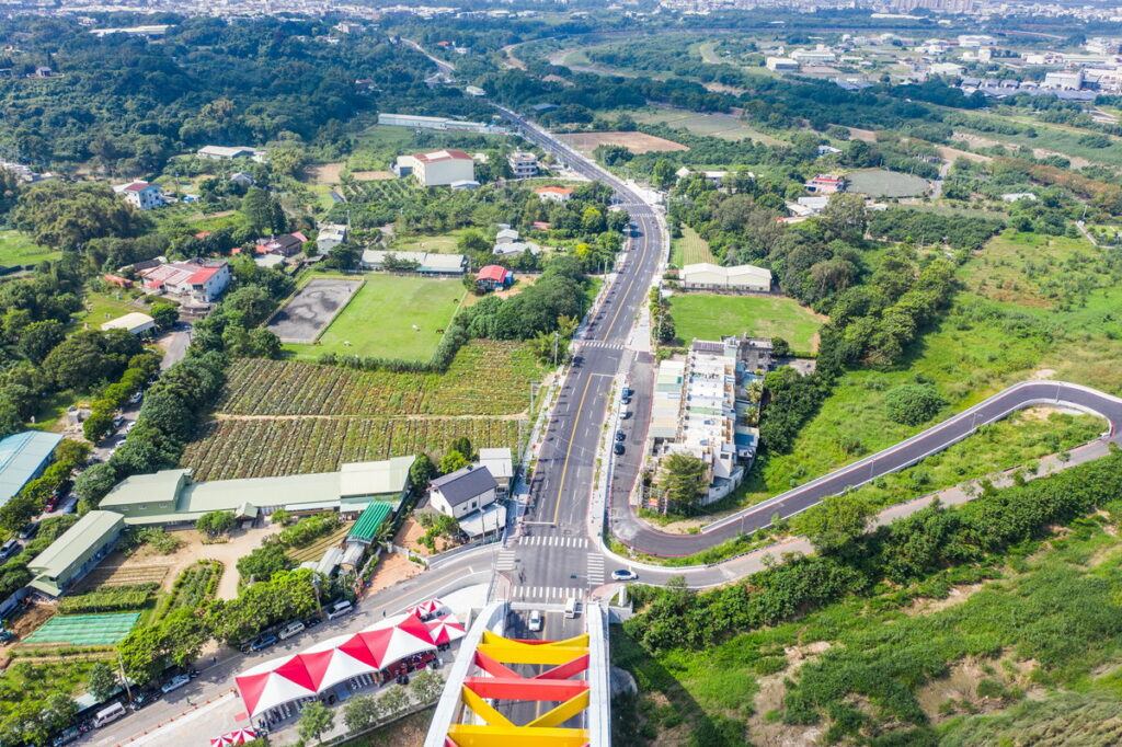 東義路拓寬並改善排水問題後更加好行