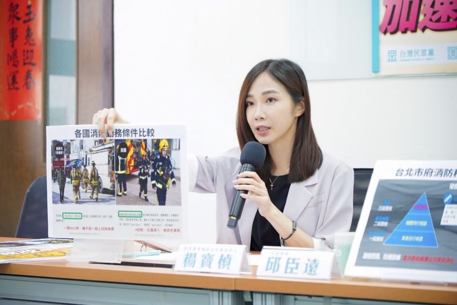 【有影】藍白合還有機會?民眾黨給最後底線:一周內撮合月底前完成 221 民眾黨發言人楊寶楨。(民眾黨提供)