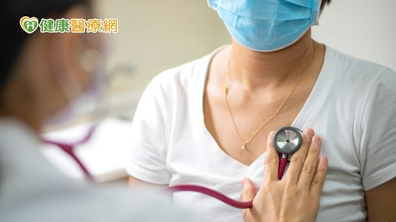 74歲嬤感冒快喘不過來,竟是中了「老人殺手」! 醫籲「做1事」自保
