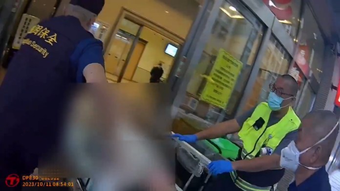 汐止孕婦破水陷車陣 勇警鳴笛開道助順產 71 213 3 | 社會 社會 記者爆料網