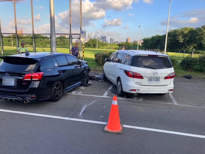 快訊/新莊環漢路連環車禍! "貨車.轎車.機車撞成一團"3傷1命危 70 新莊,連環車禍,命危