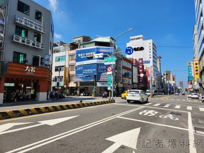 機車族看過來!台南「中正路、府前路」 試辦開放機車行駛內側車道及路口直接左轉 84 416950 0(中正路段共同) 0 | 生活 生活 記者爆料網