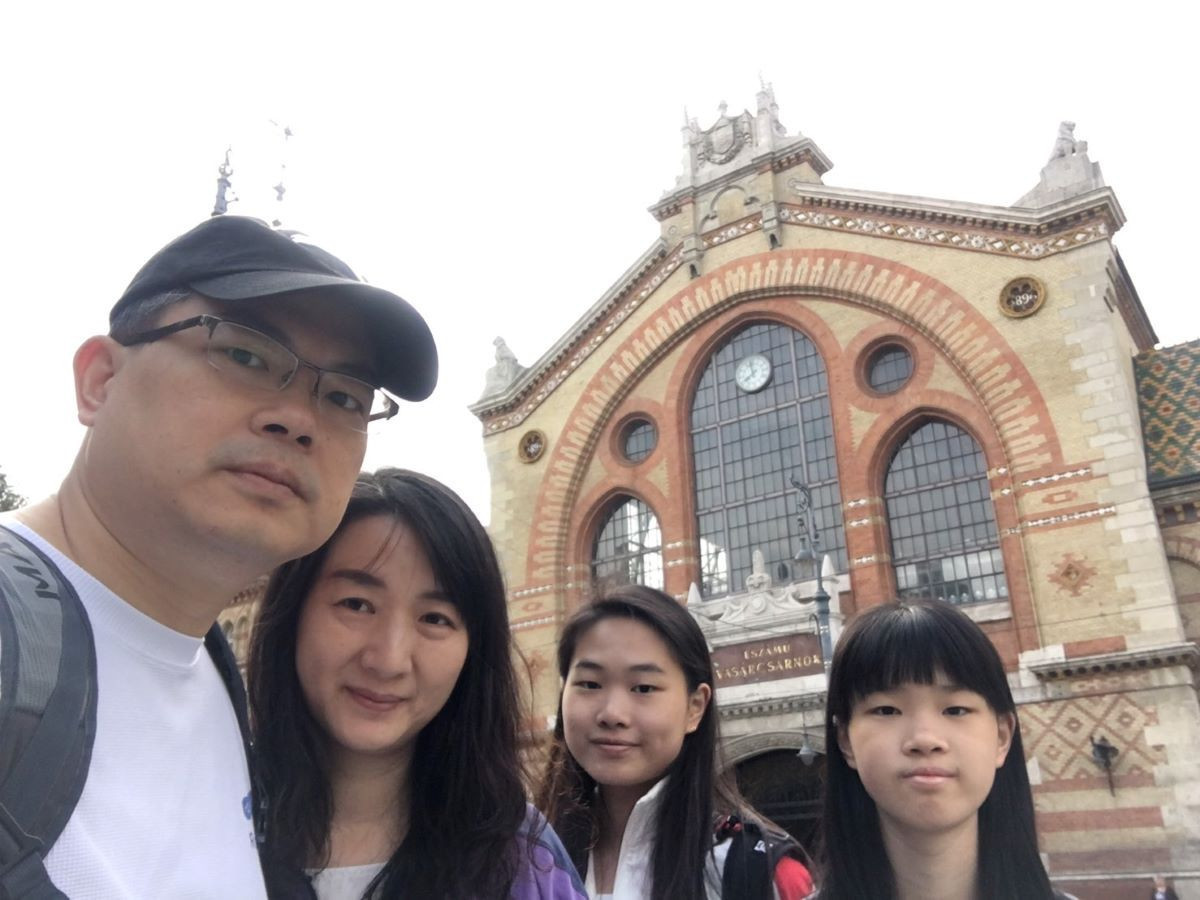 圖/術後全家的歐洲旅行由大女兒一手包辦,讓她欣慰又感動