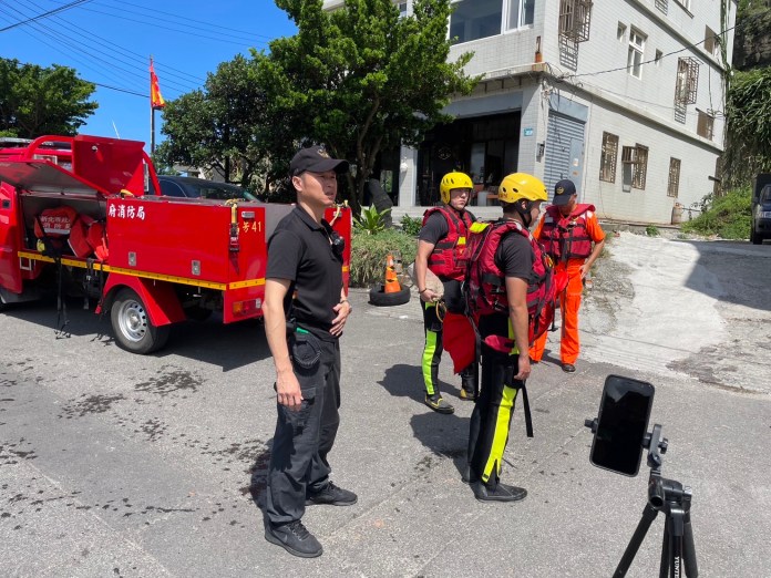 東北季風搞怪 瑞芳鼻頭角釣客失足落海 58 img 1397 1 | 社會 社會 記者爆料網