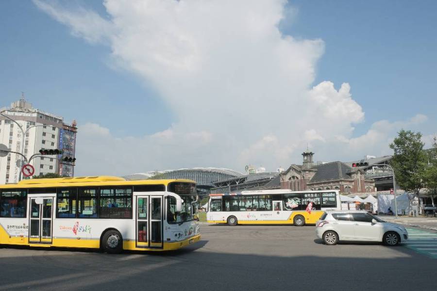 台中雙十公車駕駛荒、大減班 議員呼籲改善勞動環境 202 台中雙十公車駕駛荒、大減班 議員呼籲改善勞動環境 201