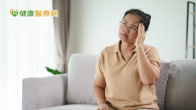 失智症晚年如何善終? 安寧團體協助完成人生畢業典禮