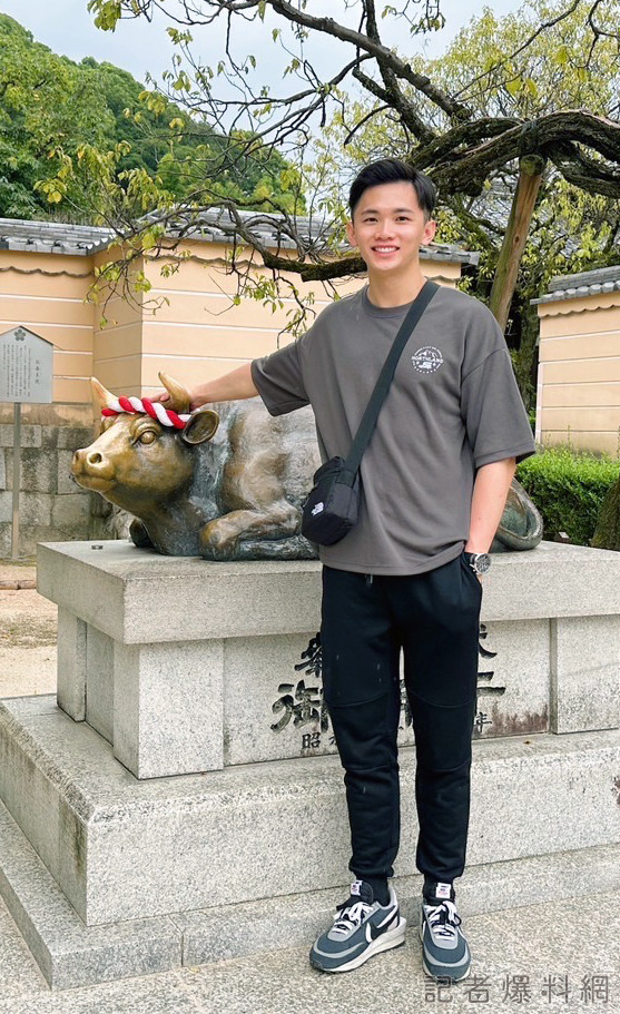 國慶天菜警本尊現身 網「第一次願意耐心等紅燈」 64 2 20 | 社會 社會 記者爆料網