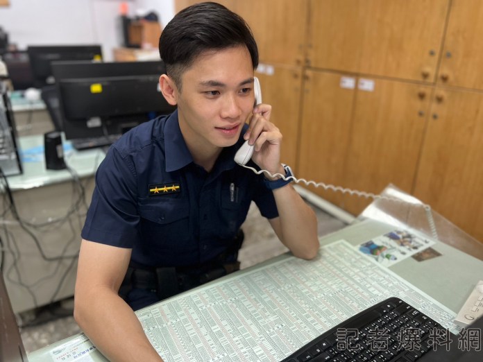 國慶天菜警本尊現身 網「第一次願意耐心等紅燈」 65 3 10 | 社會 社會 記者爆料網