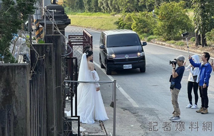 垃圾場當婚紗照背景 網「光看照片就很有味道」 82 2 22 | 生活 生活 記者爆料網