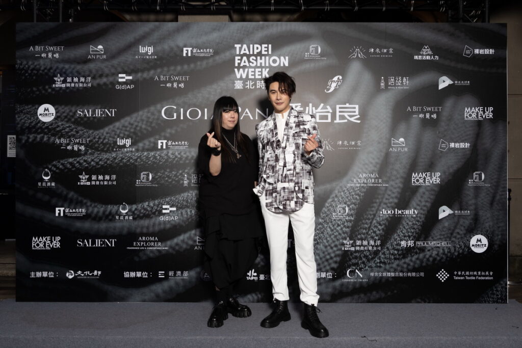 品牌設計師 潘怡良與藝人 謝佳見