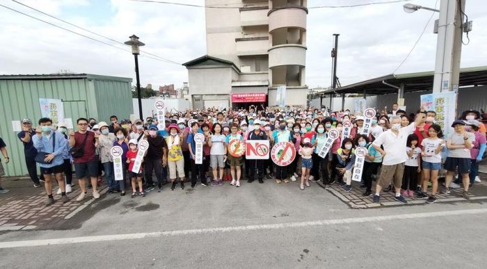 屏基辦理遠離菸檳酒健走活動 里民、員工健康久久久