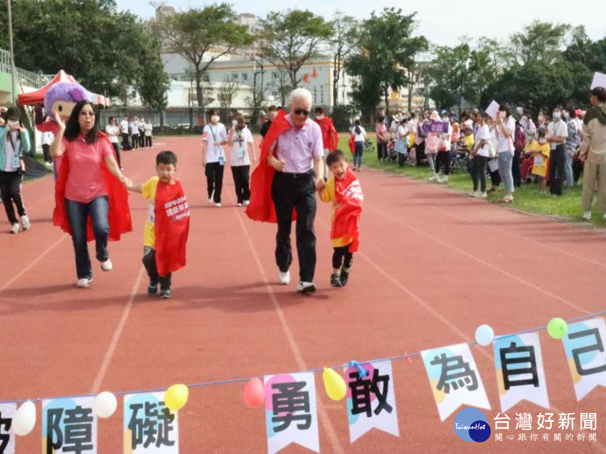 弘毓基金會「超級英雄運動會」 推動老幼共融並超越自我