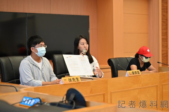 長照加盟金要30萬元? 民代踢爆「機構買空賣空」涉詐 66 S 34365483 | 政治 政治 記者爆料網