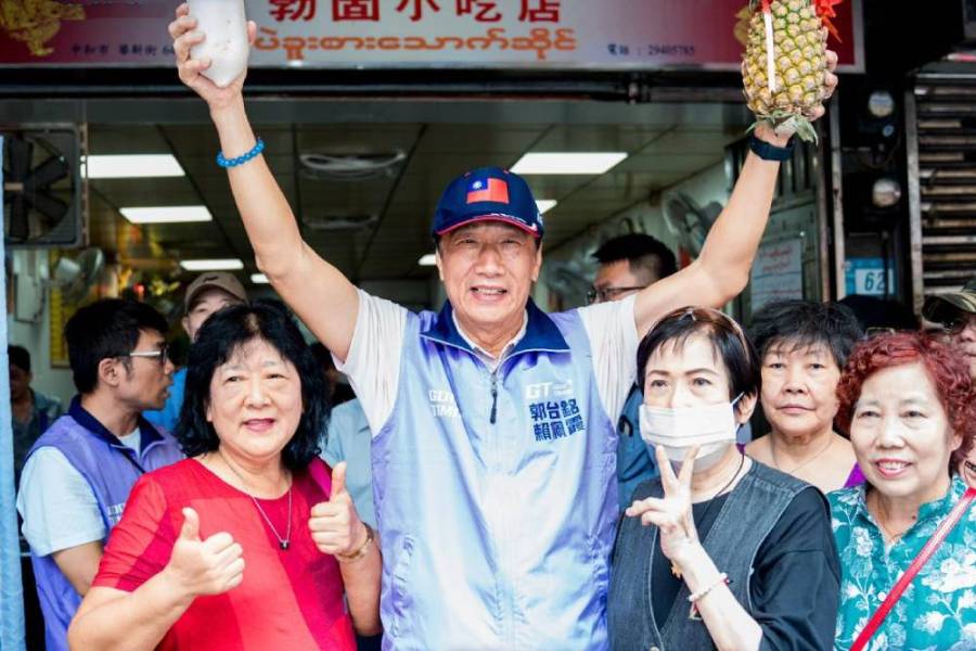 藍白不合不如郭柯配?這些學者、民代都贊同 236 藍白不合不如郭柯配?這些學者、民代都贊同 235