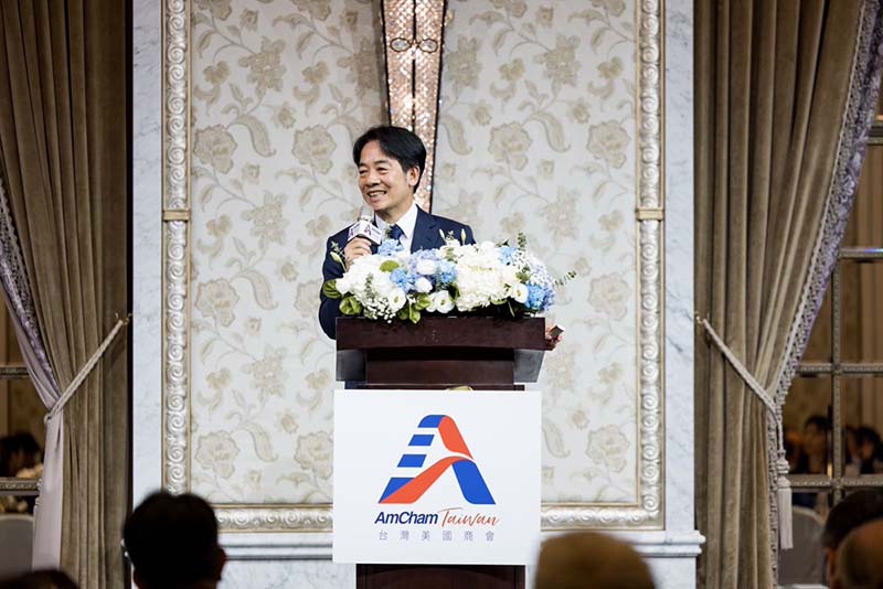 民進黨總統參選人賴清德對「台灣美國商會」發表演說,允諾未來台灣供電狀況會愈來愈穩定。圖/引自台灣美國商會X