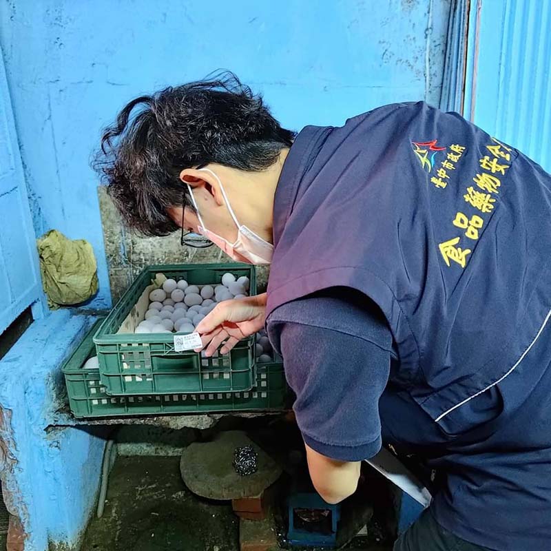 台中市政府加強追查進口蛋流向。圖／盧秀燕臉書