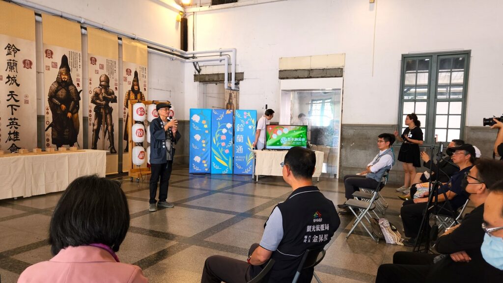 第五屆「鈴蘭通散步納涼會」記者會,中城再生文化協會理事長蘇睿弼致詞。(圖/陳惠玲攝影)