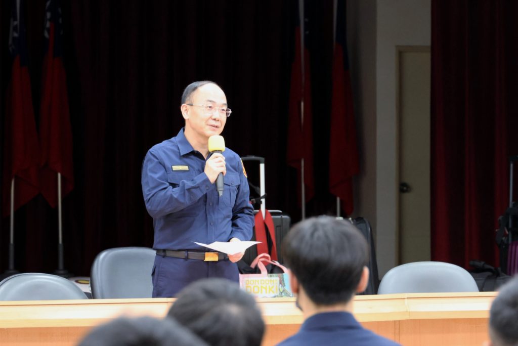 分局長張國哲表示誠摯歡迎新進同仁加入。(記者宋紹誠翻攝)