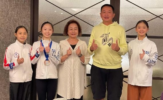 中華滑冰小將蔡玉鳳取得冬季青奧資格 匯聚科技郭永福:贊助選手六年,拋轉引玉號召企業共同響應