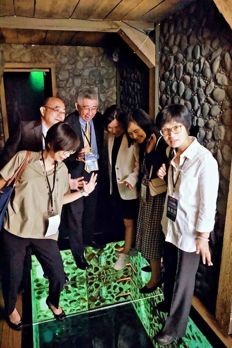 漾新聞|義大遊樂世界攜手友達升級5D鬼船3D沉浸式祼視驚嚇度破百