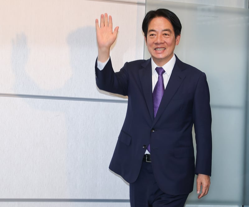 面對藍白合爭議,賴清德19日稱,現在合不合都這麼紛爭,若執政問題會更大。中央社