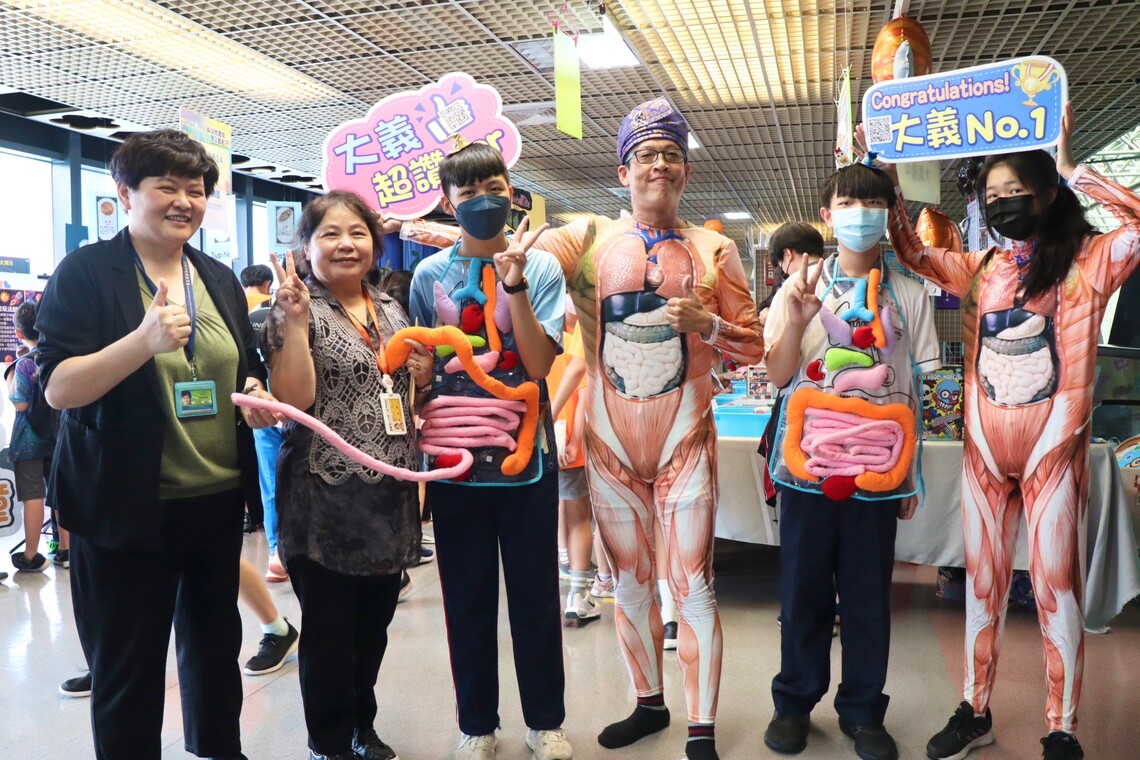 漾新聞|高市中小學科展科工館盛大登場 趣味科學闖關帶親子雙語玩科學