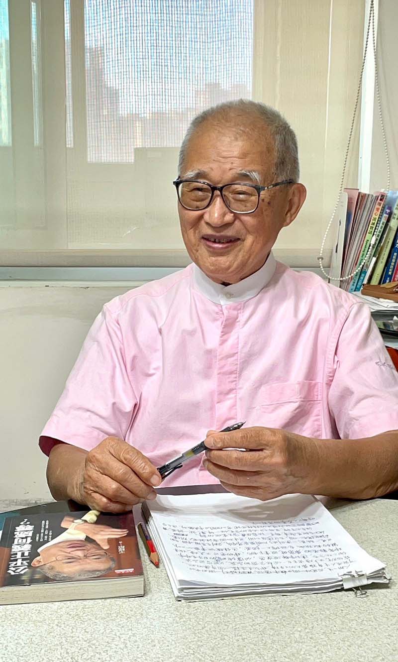 前監察院長王建煊投書呼籲鴻海創辦人郭台銘，想當總統為人民服務，切記欲速不達。圖／引自王建煊臉書