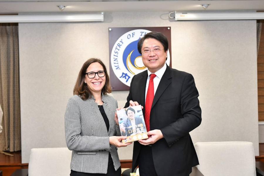 今年第4次見羅森伯格 林右昌：深入交換台美議題意見 211
