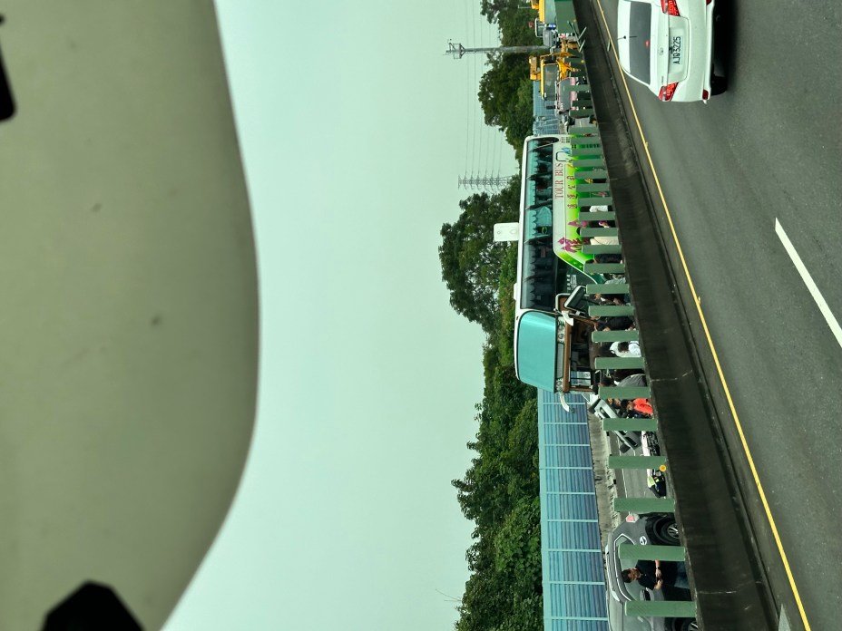 快訊/國道3號南下263.8公里遊覽車與自小客車嚴重事故 4人無生命跡象 64 80A5E7B3 2C63 47F7 B9A1 FAEAEFB6C9EC | 社會 社會 記者爆料網